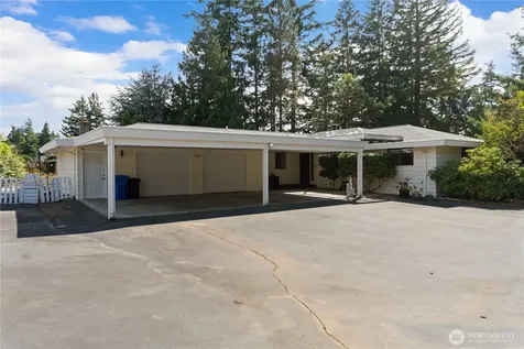 1781 NE 11th Avenue Oak Harbor WA 98277