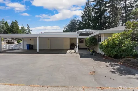 1781 NE 11th Avenue Oak Harbor WA 98277
