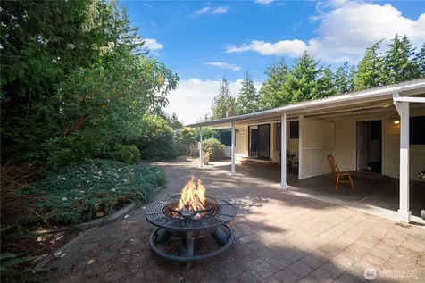 1781 NE 11th Avenue Oak Harbor WA 98277