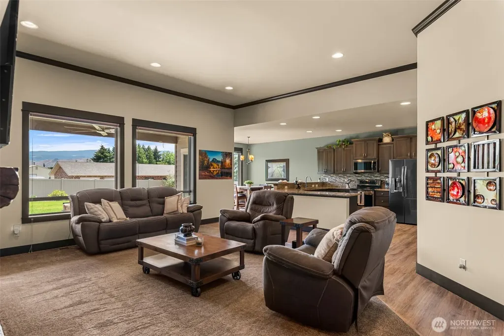 2777 NW Arlenes Court East Wenatchee WA 98802