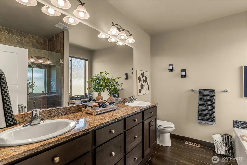 2777 NW Arlenes Court East Wenatchee WA 98802