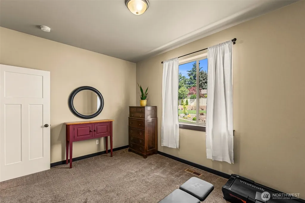 2777 NW Arlenes Court East Wenatchee WA 98802
