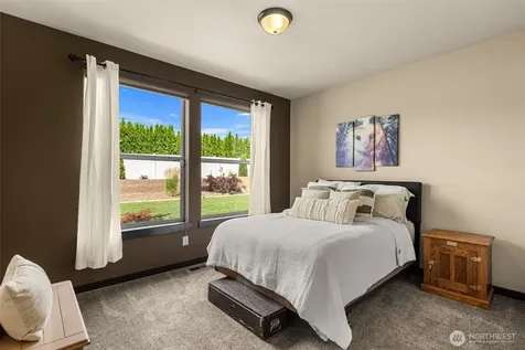2777 NW Arlenes Court East Wenatchee WA 98802