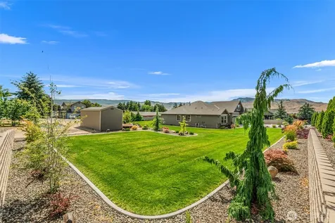 2777 NW Arlenes Court East Wenatchee WA 98802