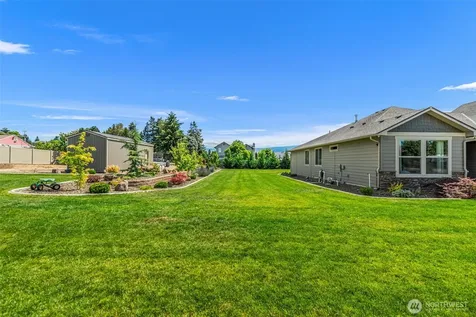 2777 NW Arlenes Court East Wenatchee WA 98802