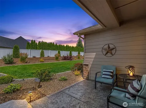 2777 NW Arlenes Court East Wenatchee WA 98802