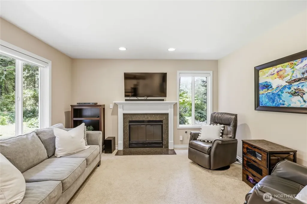 15153 Sunrise Drive NE Bainbridge Island WA 98110