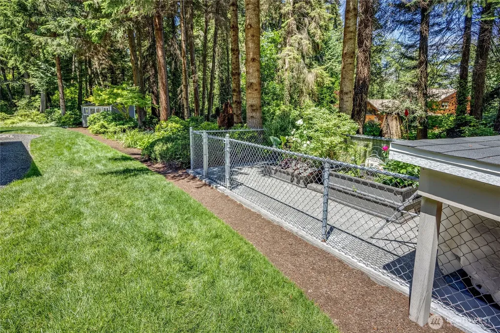 15153 Sunrise Drive NE Bainbridge Island WA 98110