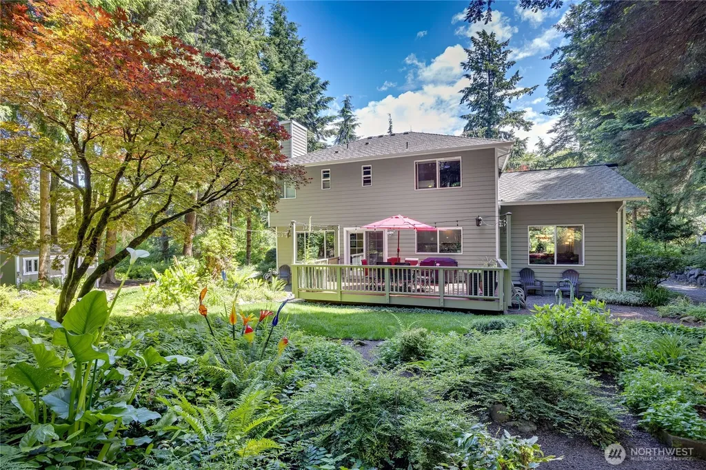 15153 Sunrise Drive NE Bainbridge Island WA 98110