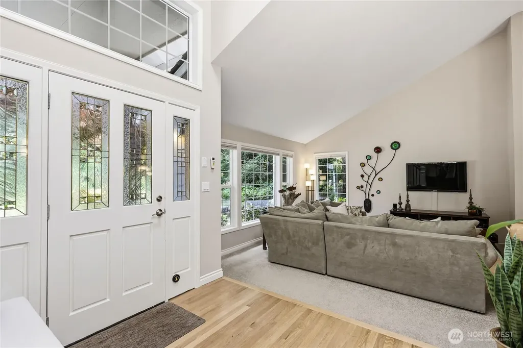 15153 Sunrise Drive NE Bainbridge Island WA 98110
