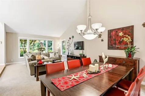 15153 Sunrise Drive NE Bainbridge Island WA 98110