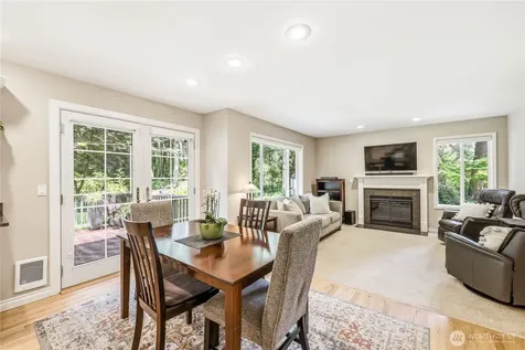 15153 Sunrise Drive NE Bainbridge Island WA 98110