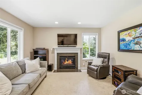 15153 Sunrise Drive NE Bainbridge Island WA 98110