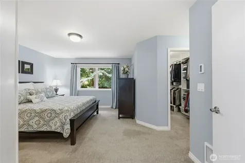 15153 Sunrise Drive NE Bainbridge Island WA 98110