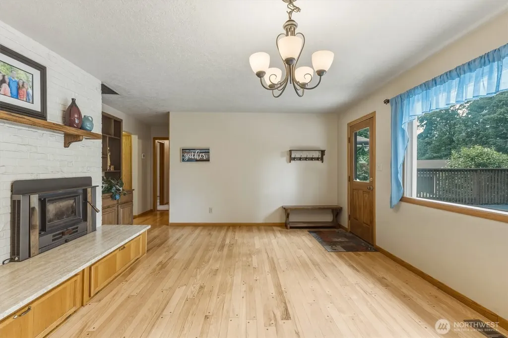 299 Cedar Lane Longview WA 98632