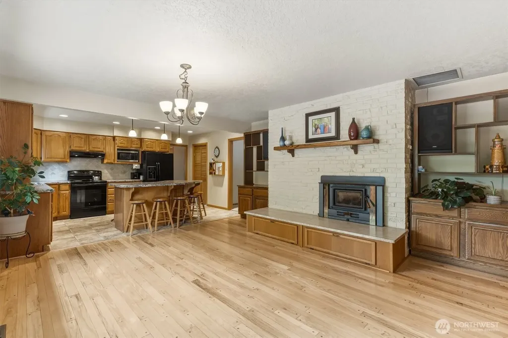 299 Cedar Lane Longview WA 98632