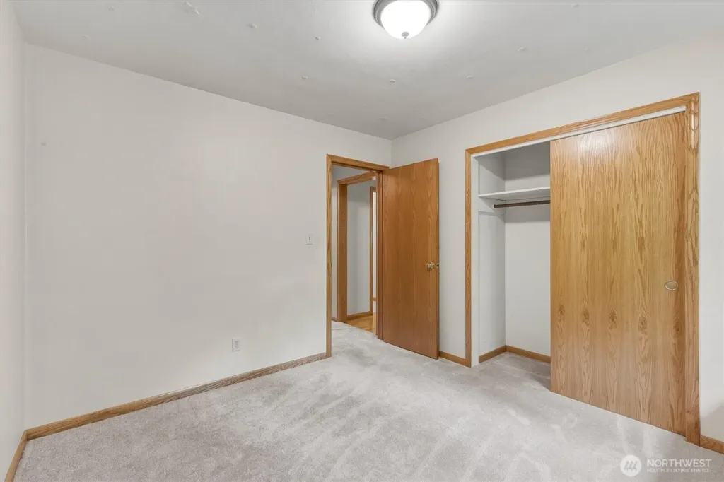 299 Cedar Lane Longview WA 98632