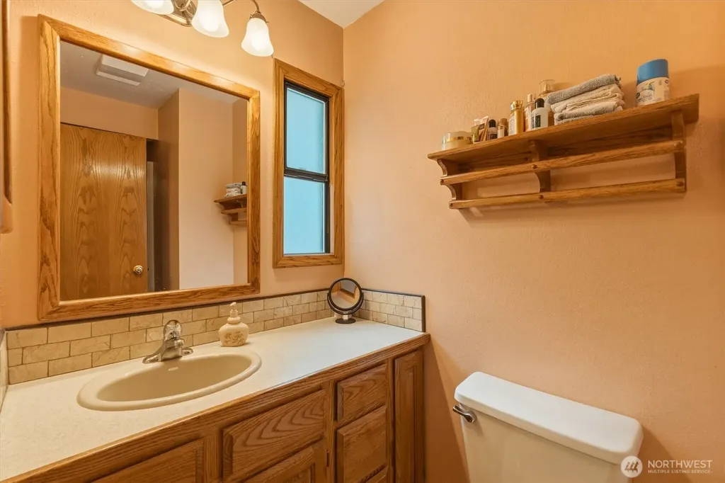 299 Cedar Lane Longview WA 98632