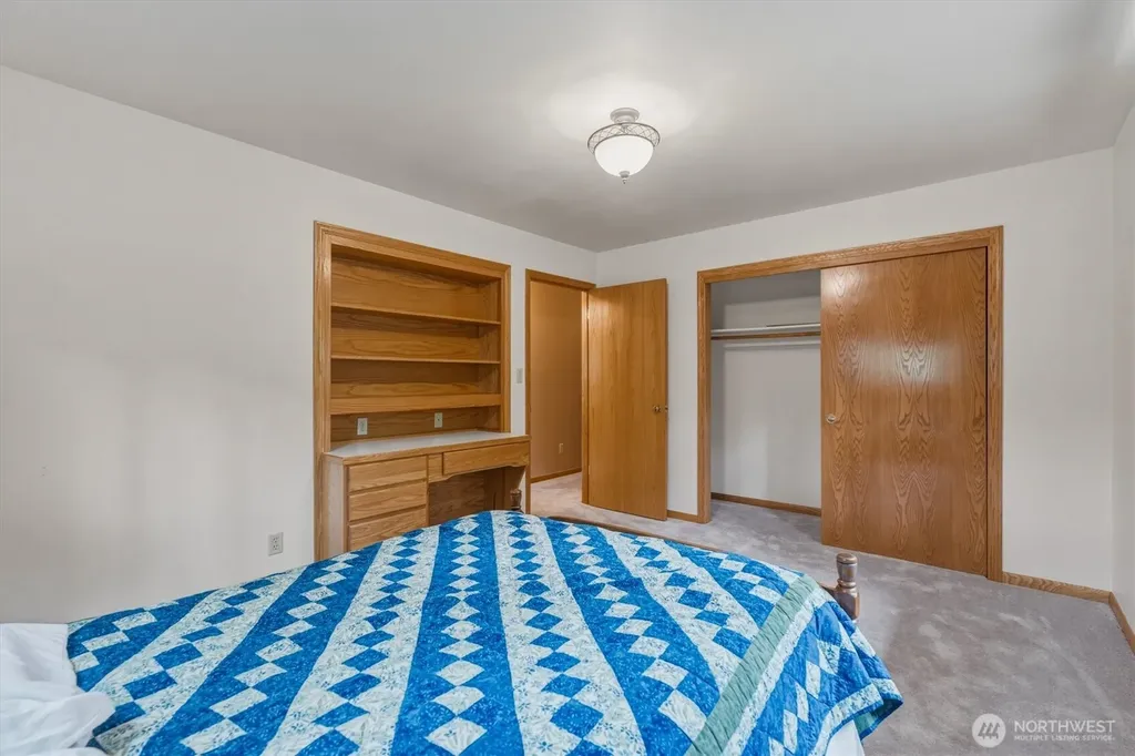 299 Cedar Lane Longview WA 98632