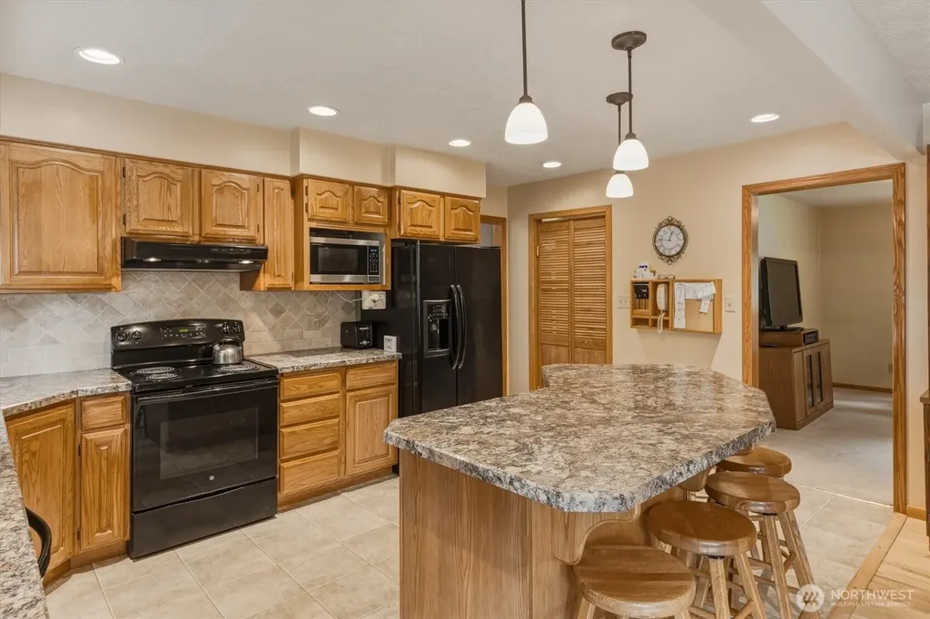 299 Cedar Lane Longview WA 98632