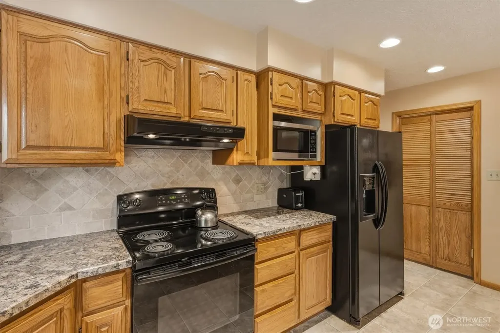 299 Cedar Lane Longview WA 98632