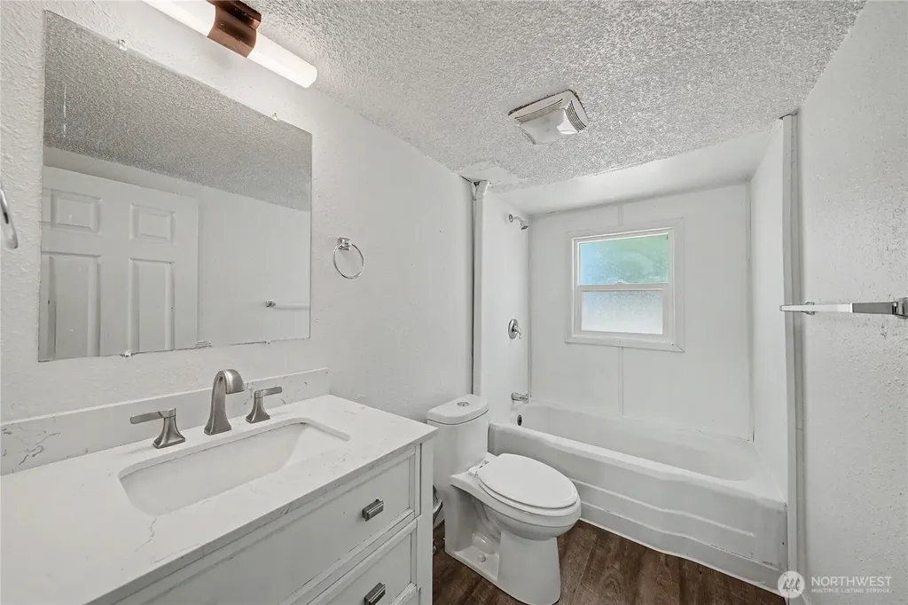 68 N Nevada Avenue East Wenatchee WA 98802