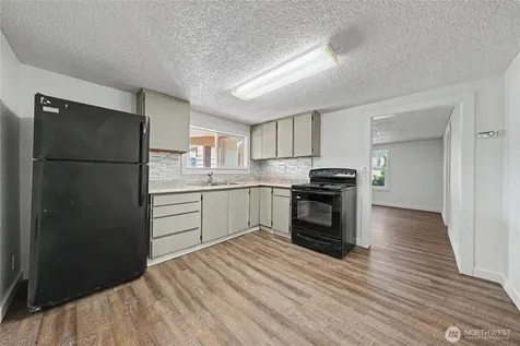 68 N Nevada Avenue East Wenatchee WA 98802