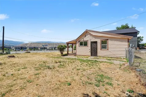 68 N Nevada Avenue East Wenatchee WA 98802