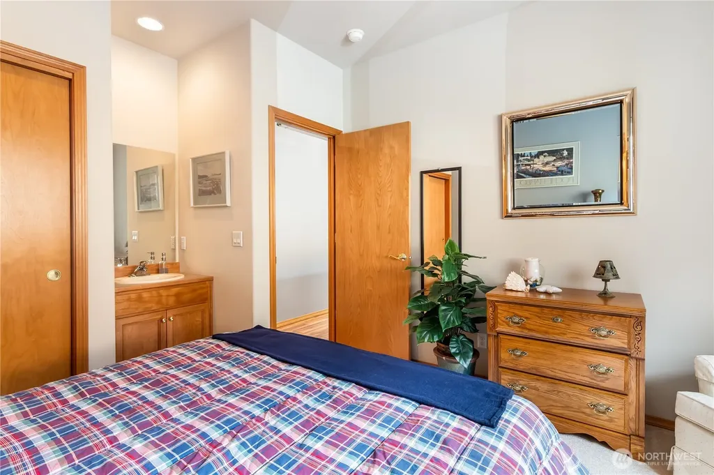 9021 NW Crescent Bar Road Quincy WA 98848
