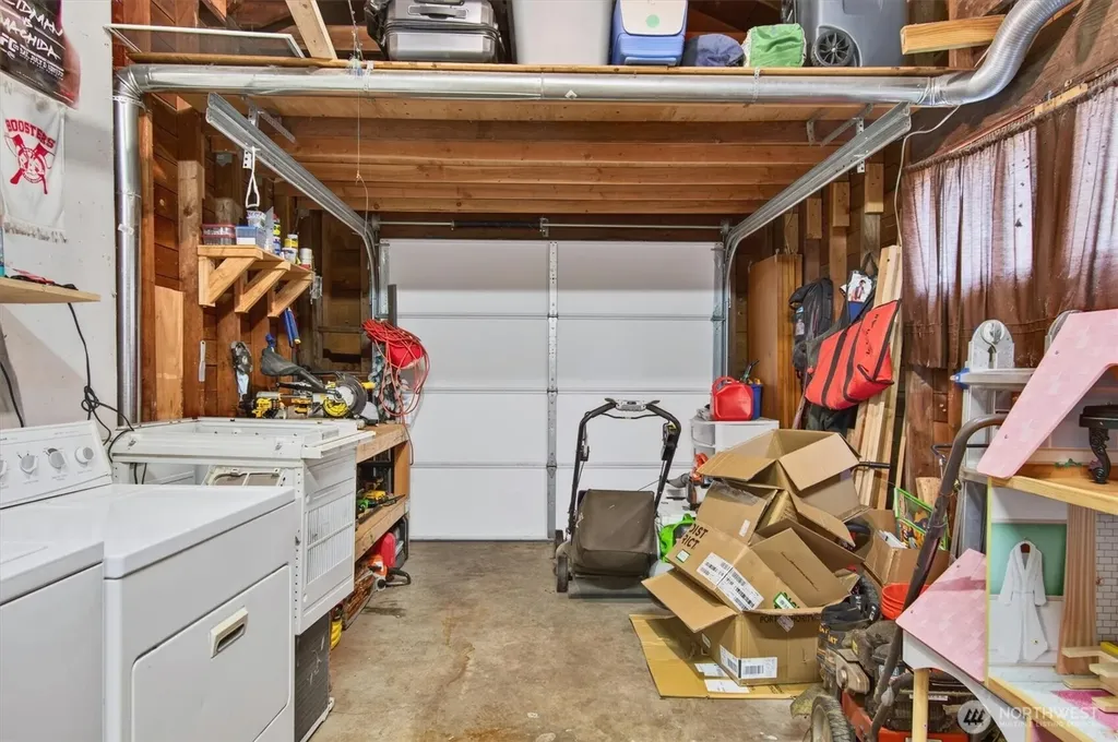 306 Douglas Street Longview WA 98632