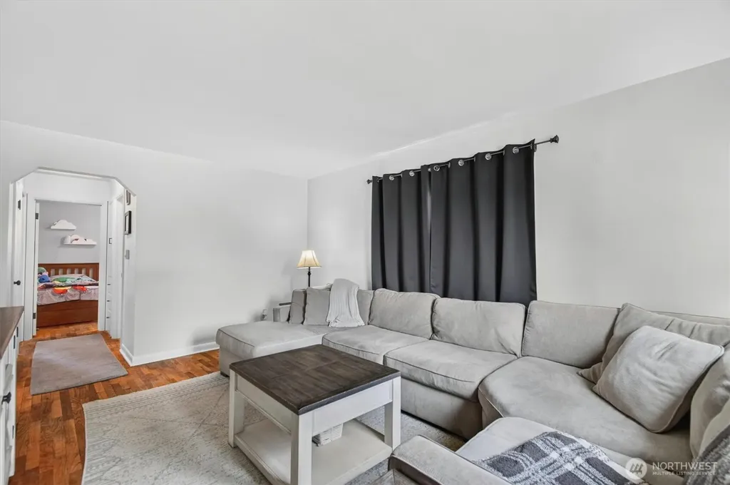 306 Douglas Street Longview WA 98632