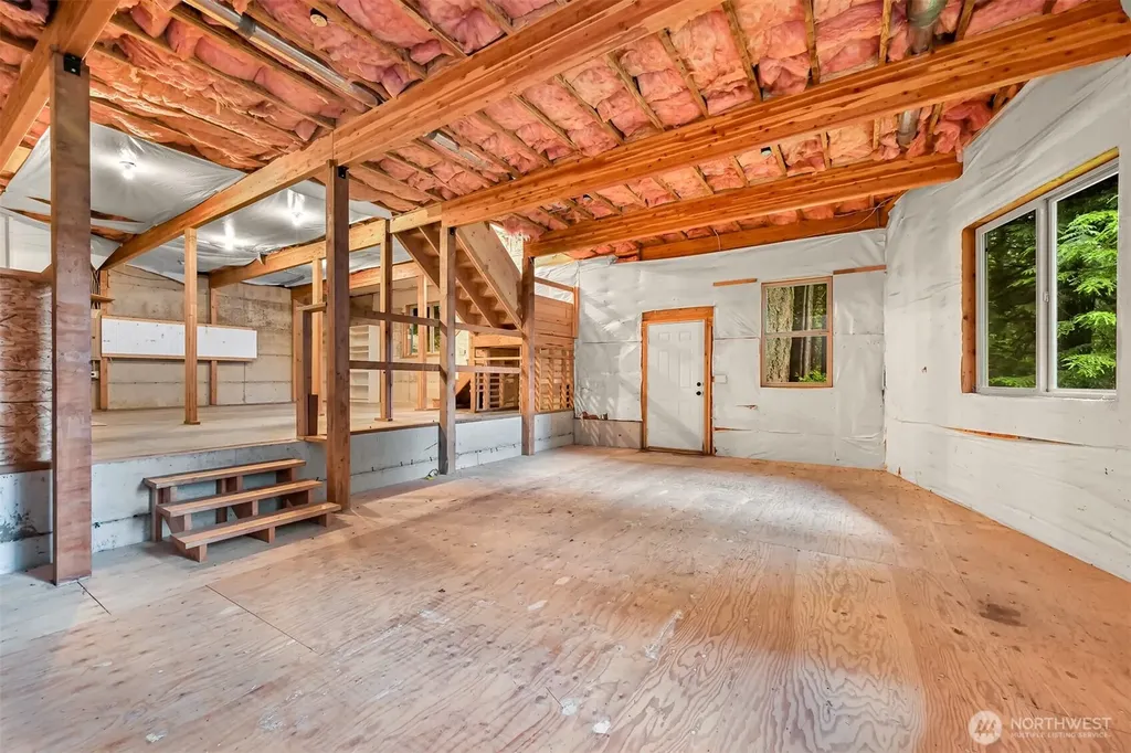 37 N Summit Drive Bellingham WA 98229
