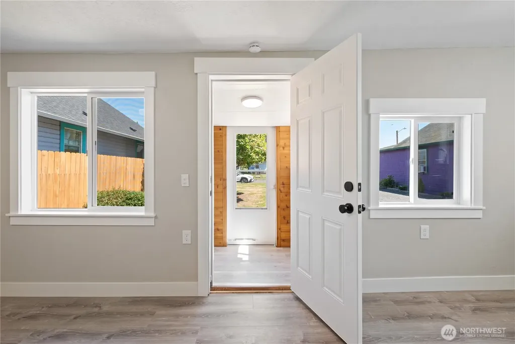 325 23rd Avenue Longview WA 98632