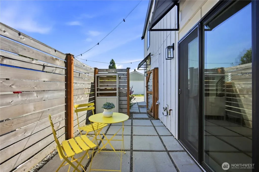 9016 12th Avenue SW Seattle WA 98106