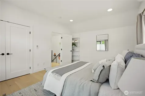 9016 12th Avenue SW Seattle WA 98106