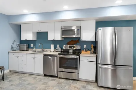 7337 151st Avenue NE Redmond WA 98052