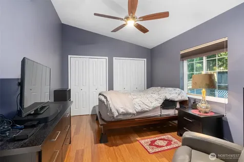 7337 151st Avenue NE Redmond WA 98052