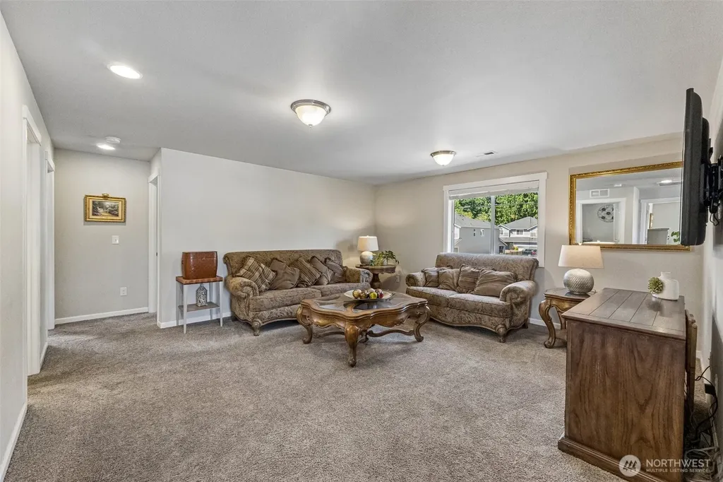 13931 E 63rd Avenue E Puyallup WA 98373