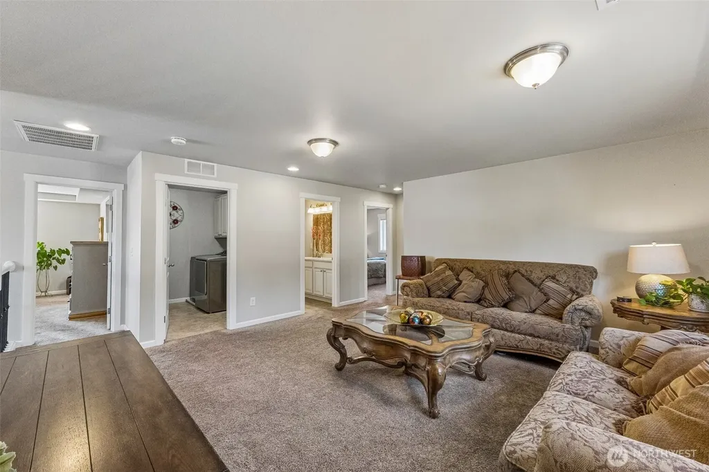 13931 E 63rd Avenue E Puyallup WA 98373