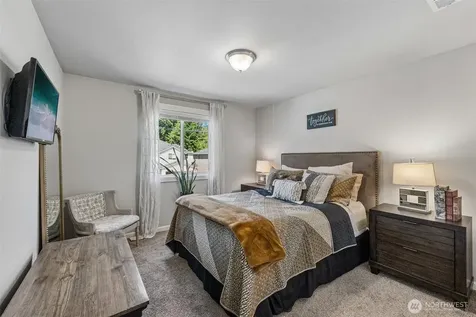13931 E 63rd Avenue E Puyallup WA 98373