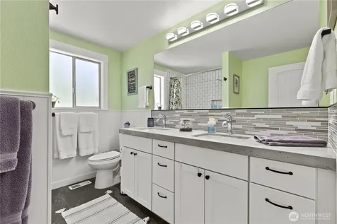12801 151st Street E Puyallup WA 98374