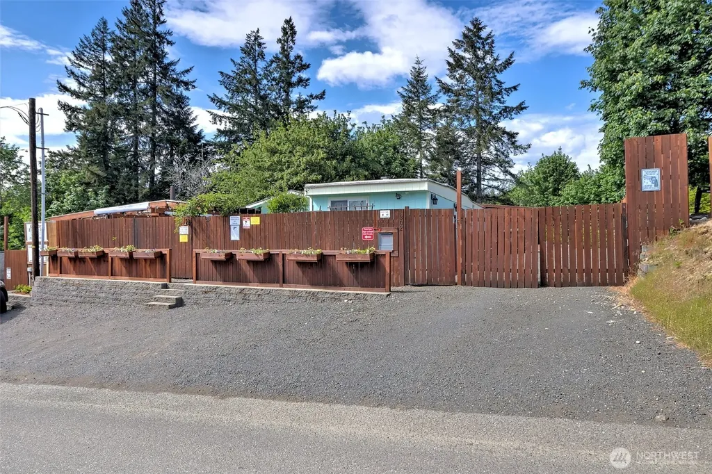 302 E Oak Street Shelton WA 98584