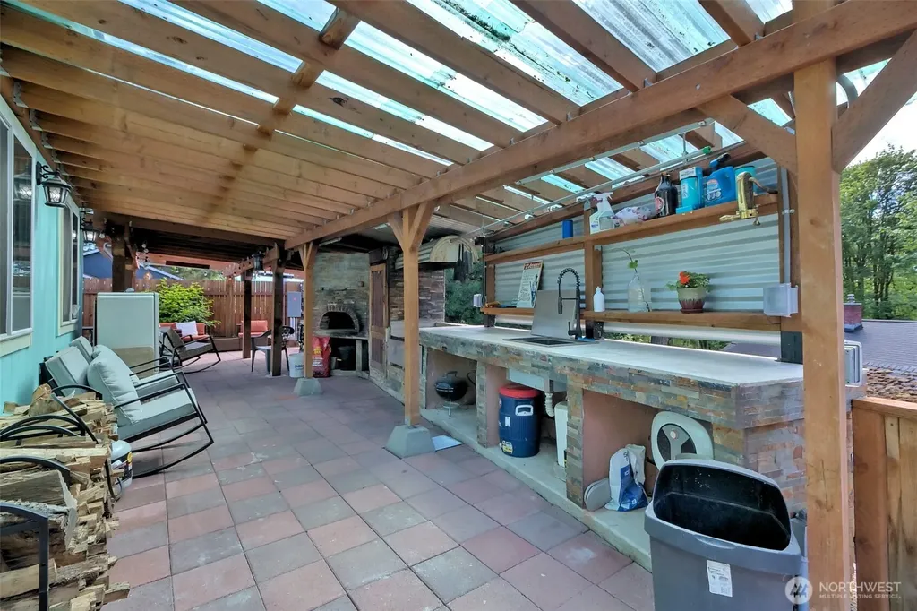 302 E Oak Street Shelton WA 98584