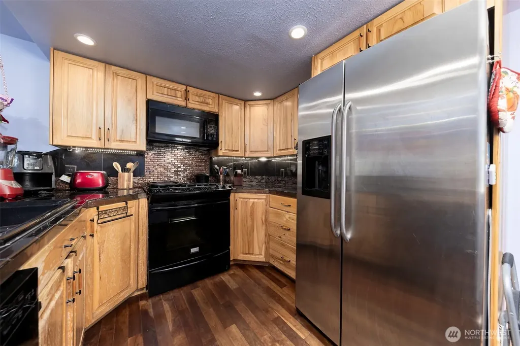 302 E Oak Street Shelton WA 98584