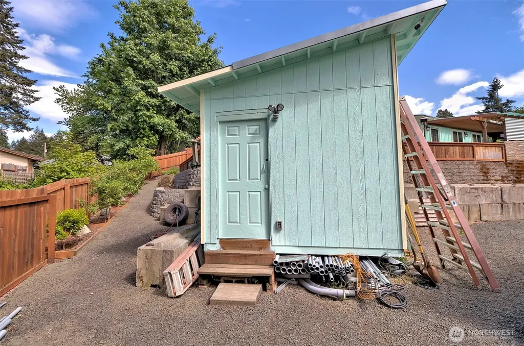302 E Oak Street Shelton WA 98584