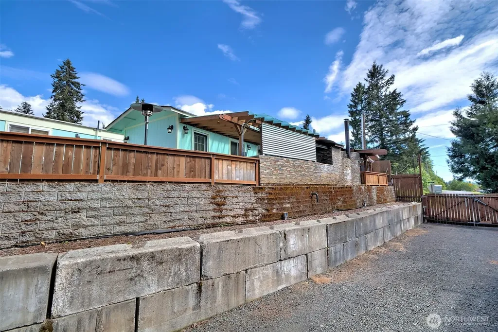 302 E Oak Street Shelton WA 98584