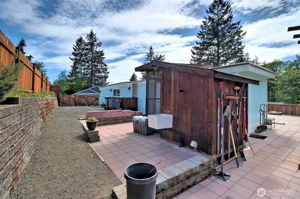 302 E Oak Street Shelton WA 98584