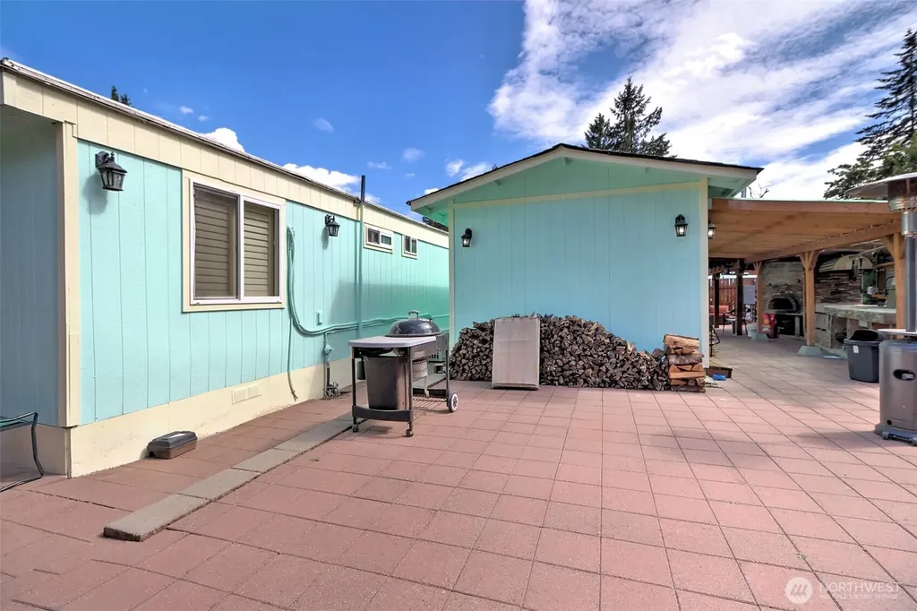 302 E Oak Street Shelton WA 98584