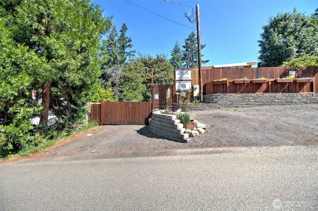 302 E Oak Street Shelton WA 98584
