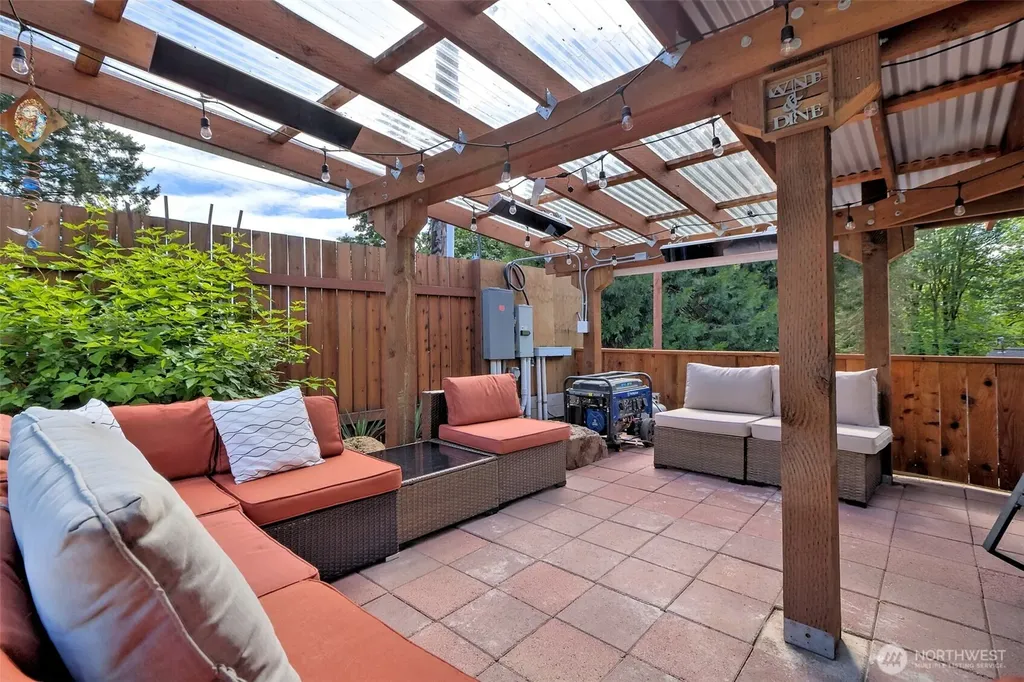 302 E Oak Street Shelton WA 98584